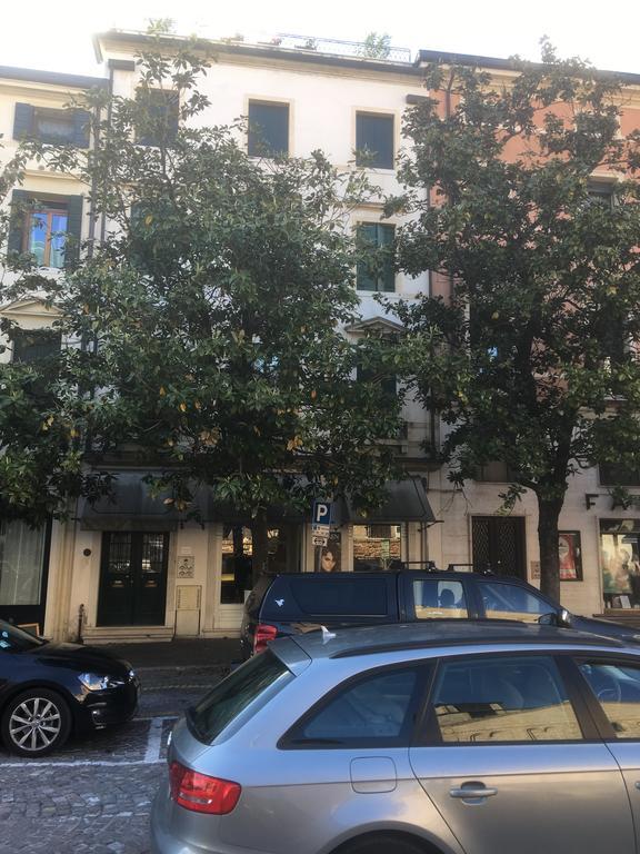 La Loggia Al Duomo - Treviso Apartamento Exterior foto