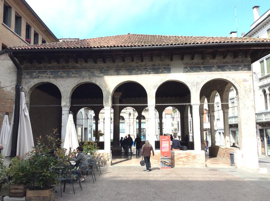 La Loggia Al Duomo - Treviso Apartamento Exterior foto